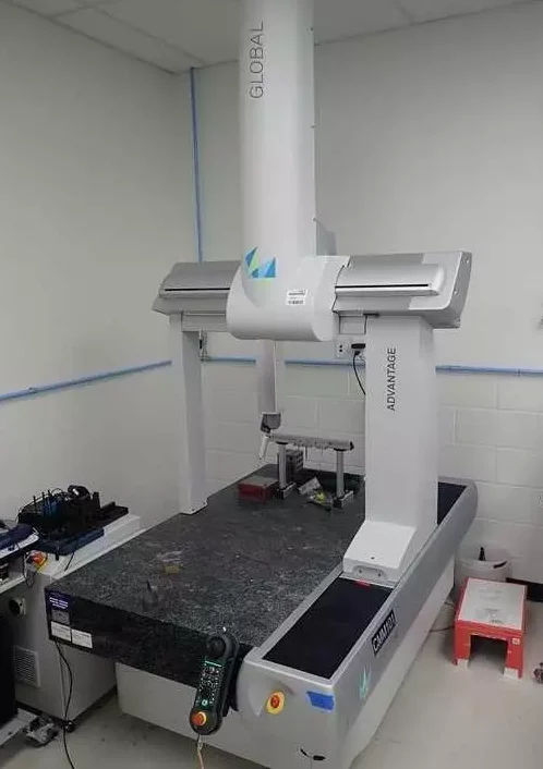 Hexagon Computer with Dual Monitors, Leitz LSP-X1HT Probe Head, Extra Probes, Table Mounted Probe Rack, Tesa-SM Probe Head Wrist (Swiss Made), Hexagon DC800 DCC Controller, PC-DMIS CAD++ Software, NJB001 Pendant Control, Linear Scales and Air Bearings All Axis, Auxiliary Optional Air Dryer. Was Decommissioned and Prepped for Shipment by Hexagon with a Complete Set of the Original Factory Shipping Brackets and Put onto A Custom Skid Made by Hexagon and Relocated for Resale Just 20 Minutes Away from The Original Owner Who was a Fortune 100 Non-Production Low-Hour Prototype Die Mold Shop with a Clean Room Where this Machine was Operated. This Shop was Closed Down in Its Entirety which is Why this Excellent Condition Machine is Available.