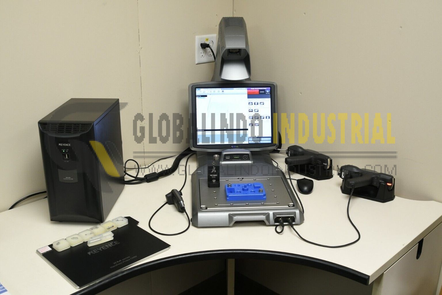 On Sale Keyence XM-1500 CMM system with 2 hand-held touch probes ...