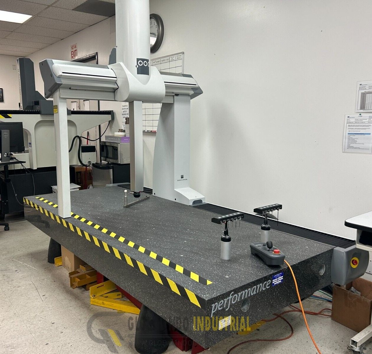 Brown & Sharpe Global CMM 9.20.8 Coordinate Measuring Machine
