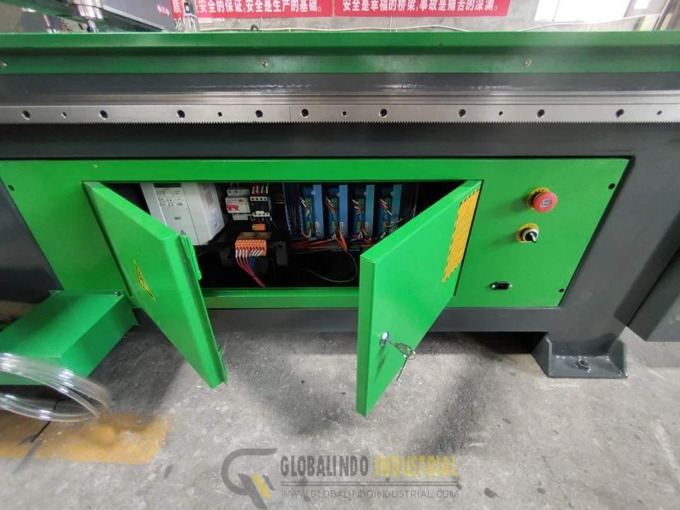 Wooden board woodworking acrylic PVC advertising carving machine - Image 2