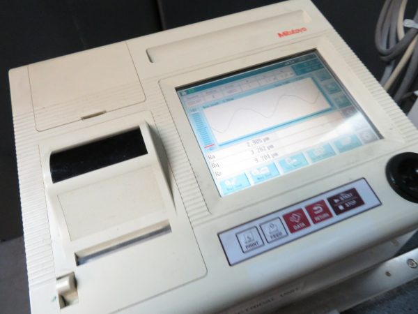 Mitutoyo - Model SV2100H4 - Surface Analyzer Profilometer - Image 4