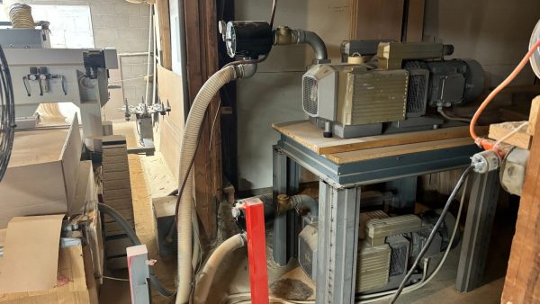 Cosmec 5 x 10 cnc router - Image 3