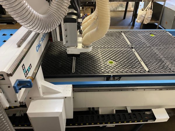 CNC ROUTER - Image 4
