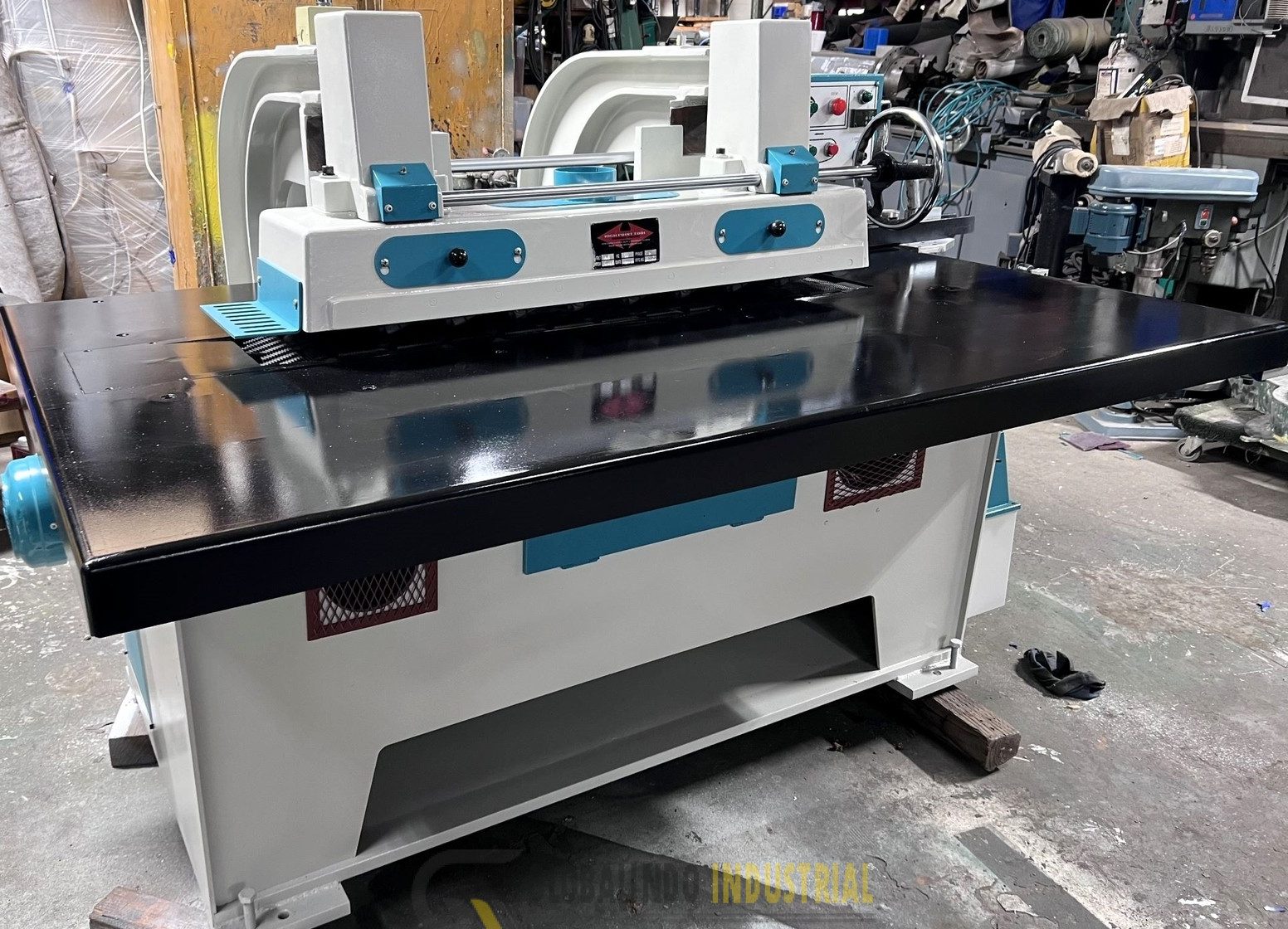 HIGH POINT TOOL JR-18T STRAIGHTLINE 18” SINGLE BOTTOM CUTTING RIP SAW