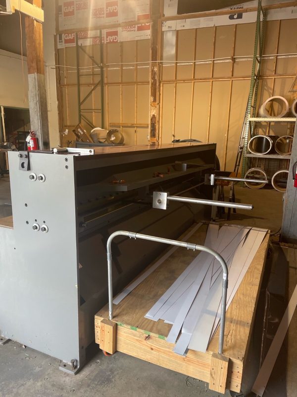 2022 GMC 10' 10ga Metal Shear - Image 2