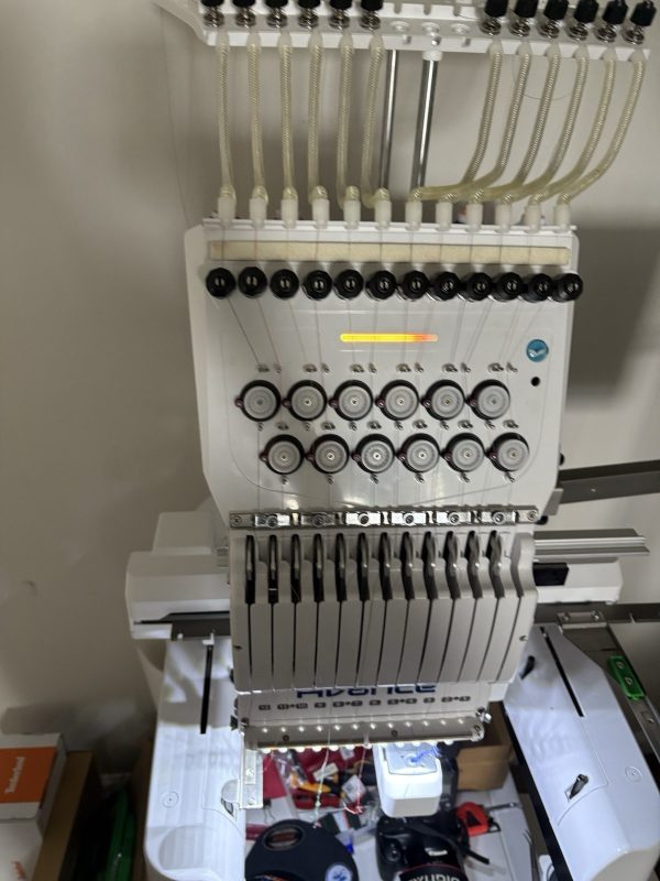 Avance 1501C Embroidery Machine - Image 2
