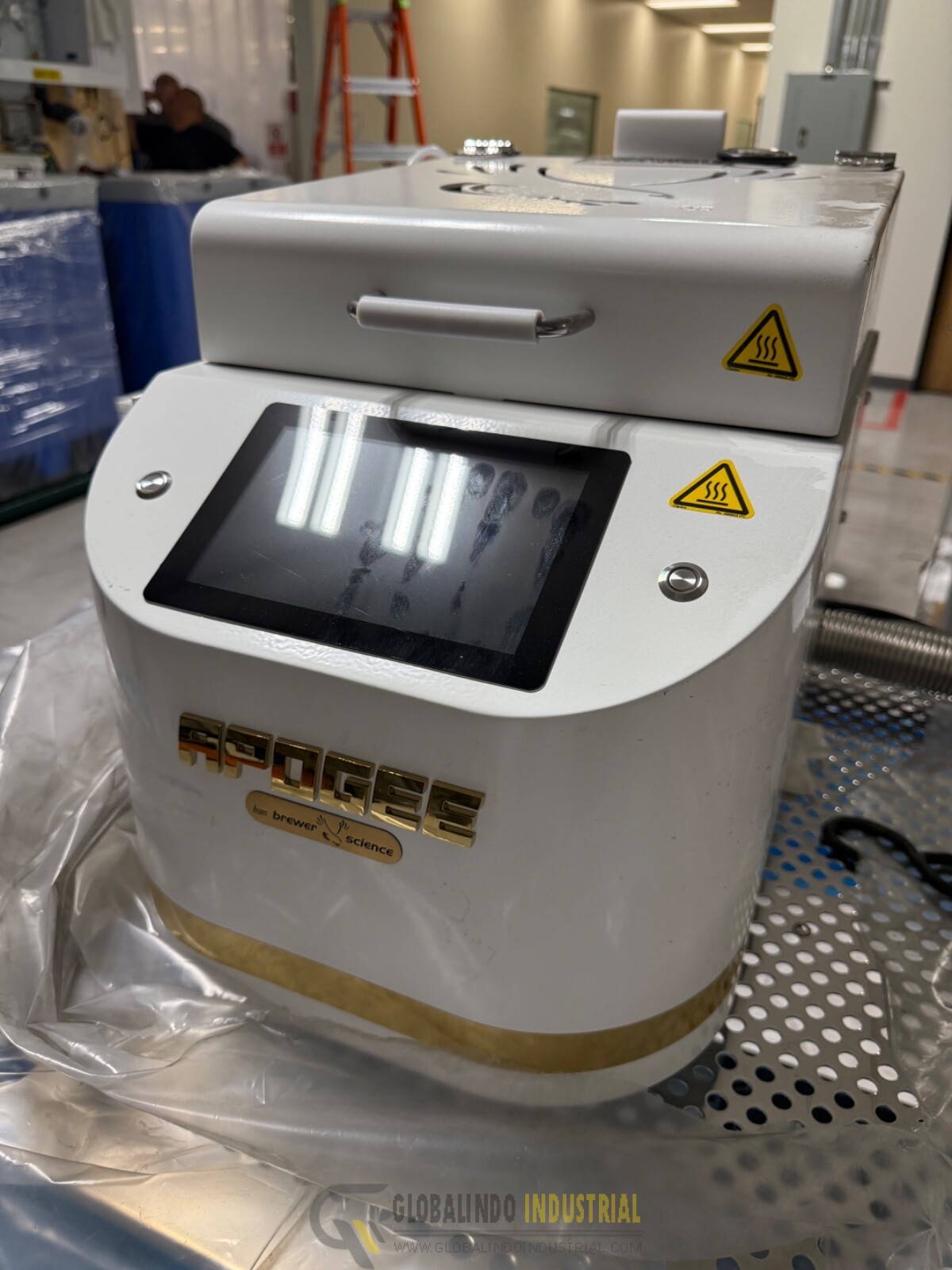 CEE Apogee Bake Plate (Wafer Sizes up to 200mm round or 8 x 8 square)