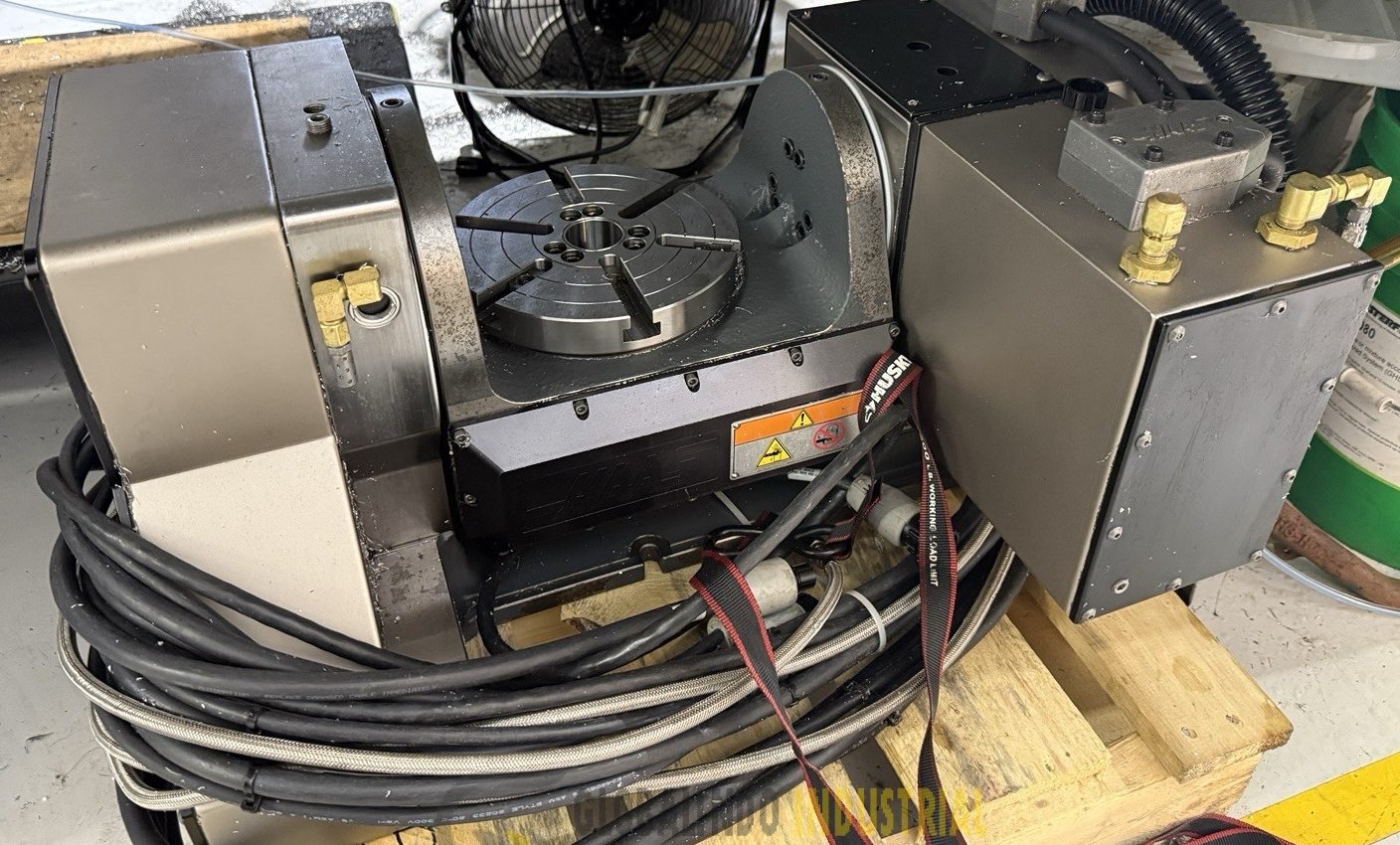 2019 Haas TR200Y 5th Axis Rotary Table 8.1 Max Swing 300100 Nm Torque